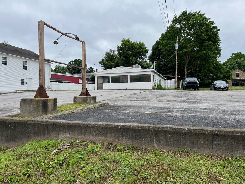 More Photos Of 20 N Main St, Honeoye Falls Restaurant For Sale