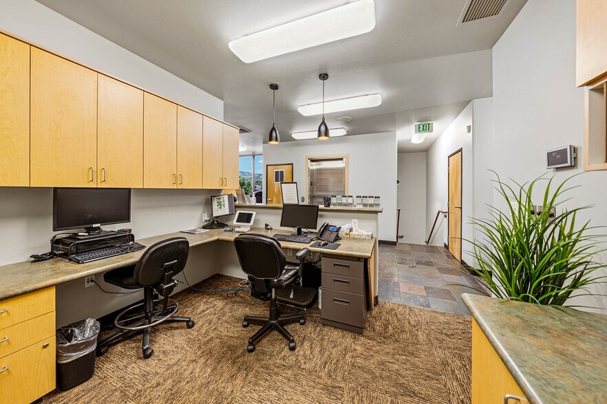 More Photos Of 3156 State St, Medford Medical For Sale