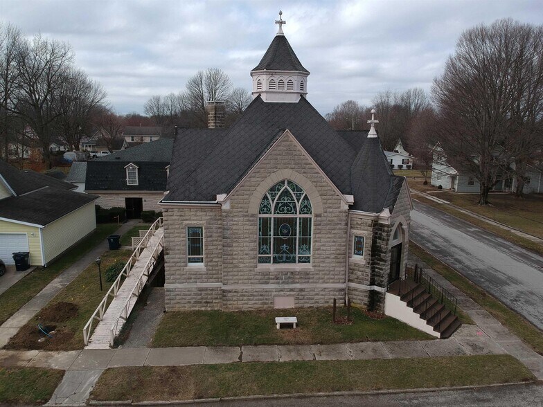 123 N 2nd St, Spiceland, IN 47385 Religious Facility For Sale
