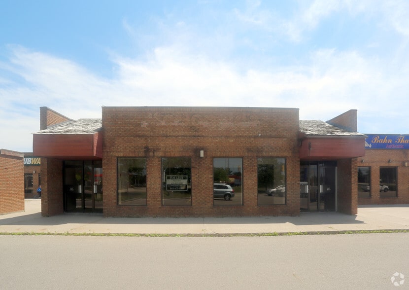 More Photos Of 4460-4490 Fairview St, Burlington General Retail For Lease