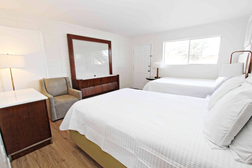More Photos Of 3307 US Highway 90A E, Gonzales Hotel For Sale