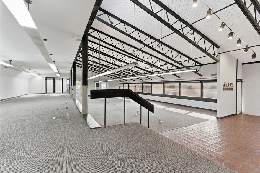 More Photos Of 2943-2947 Foothill Blvd, La Crescenta Medical For Lease