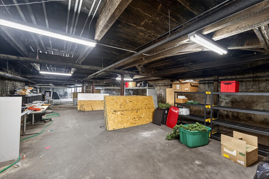 More Photos Of 510 College Ave, Racine Storefront Retail Office For Sale