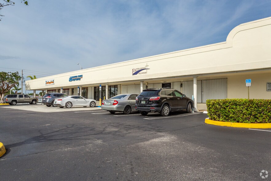 More Photos Of 9823 E Hibiscus St, Miami General Retail For Lease