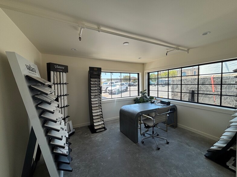More Photos Of 807 Soscol Ave, Napa Warehouse For Lease