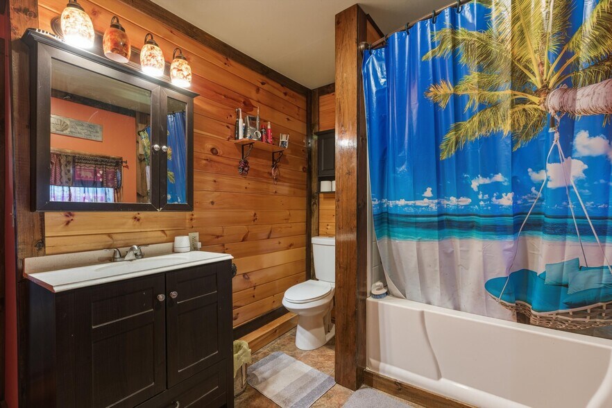 More Photos Of 415 Palmer Ave, Corinth Specialty For Sale