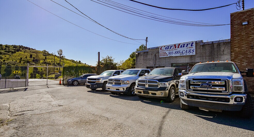 More Photos Of 4647 Cremen Rd, Temple Hills Service For Sale