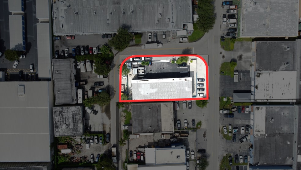 Primary Photo Of 2757-2761 W 77th Pl, Hialeah Warehouse For Sale