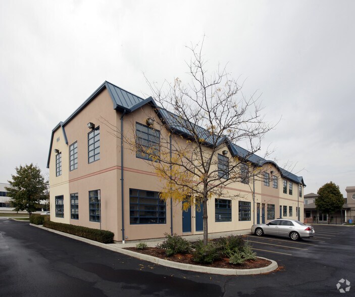 More Photos Of 1464 Cornwall Rd, Oakville Office For Sale