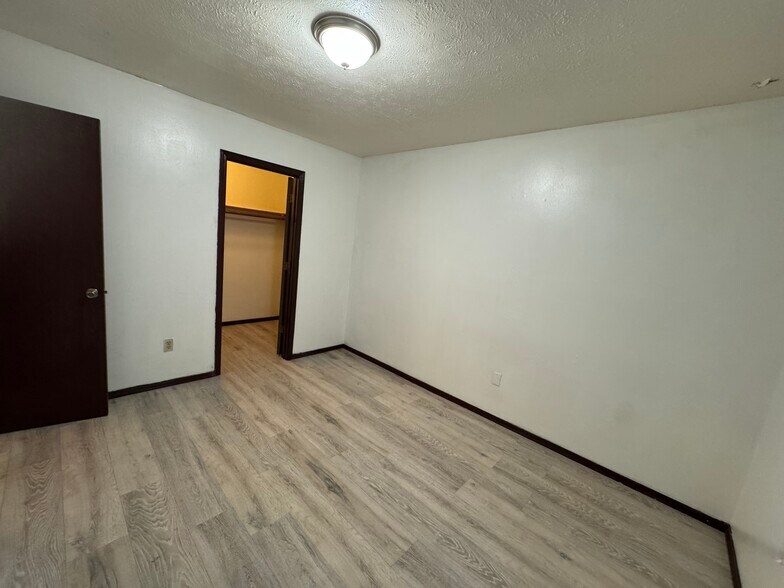 More Photos Of , Cahokia Multifamily For Sale