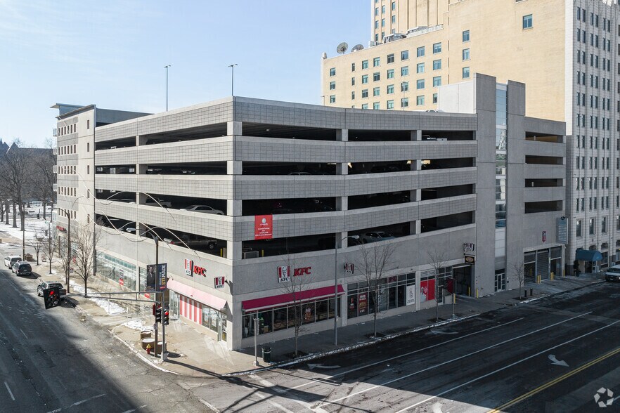 More Photos Of 1226 Olive St, Saint Louis Apartments For Lease