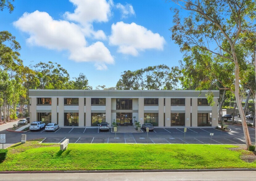 More Photos Of 9745-9747 Businesspark Ave, San Diego Research And Development For Lease