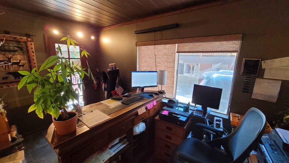 More Photos Of 42268 Moonridge Rd, Big Bear Lake Hospitality For Sale