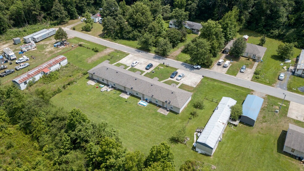 More Photos Of 17 Oddie Ln, Ward Apartments For Sale