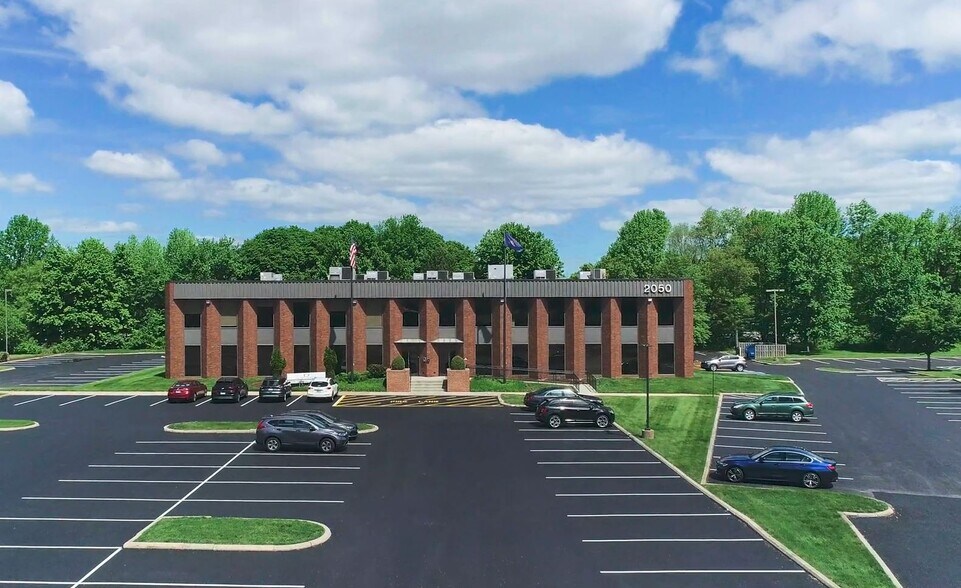 More Photos Of 2050 Cabot Blvd W, Langhorne Office For Lease