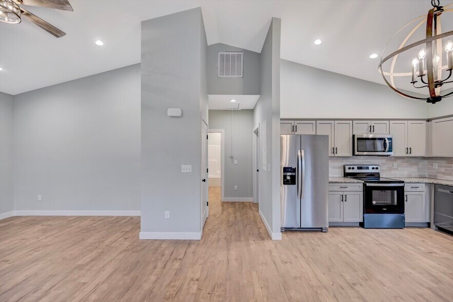 More Photos Of 627-629 Prescott ave, Scranton Multifamily For Sale