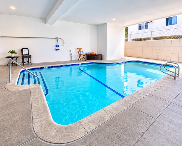 More Photos Of 7356 Haskell Ave, Van Nuys Apartments For Sale