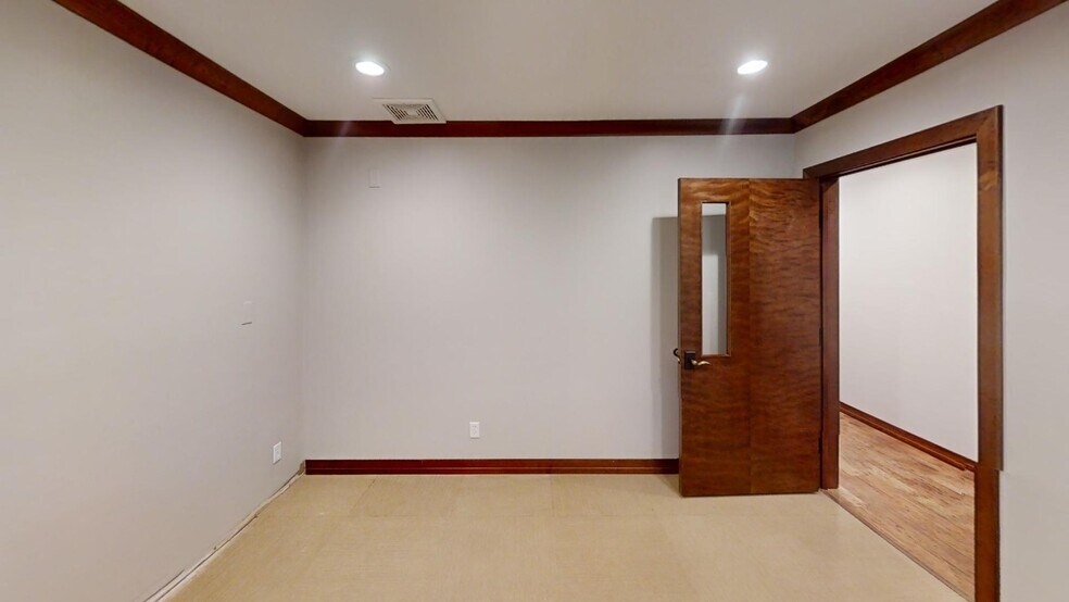 More Photos Of , Traverse City Unknown For Sale