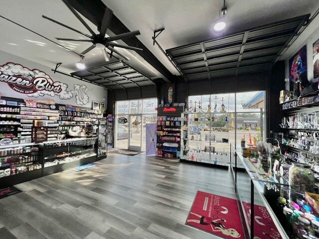 More Photos Of 801 Cypress Gardens Blvd, Winter Haven General Retail For Sale