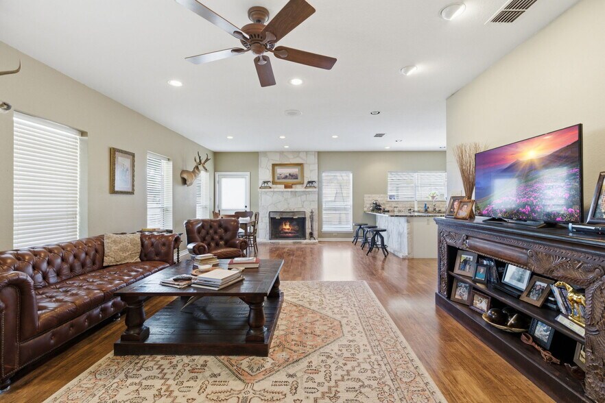 More Photos Of 40455 Interstate 10 W, Boerne Land For Sale