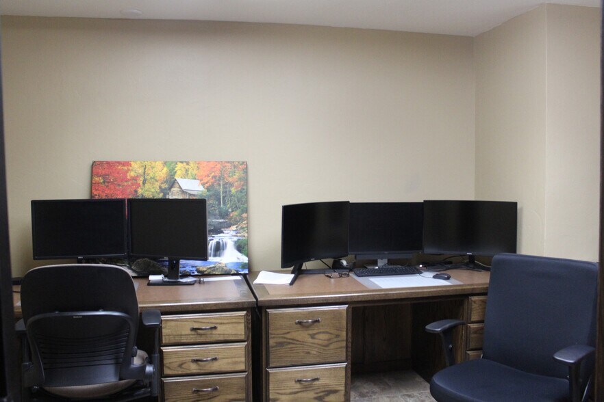 More Photos Of 205659 E County Rd, Woodward Industrial For Sale