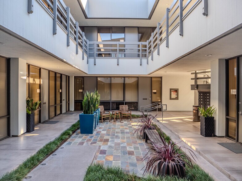 More Photos Of 2062 Business Center Dr, Irvine Unknown For Lease