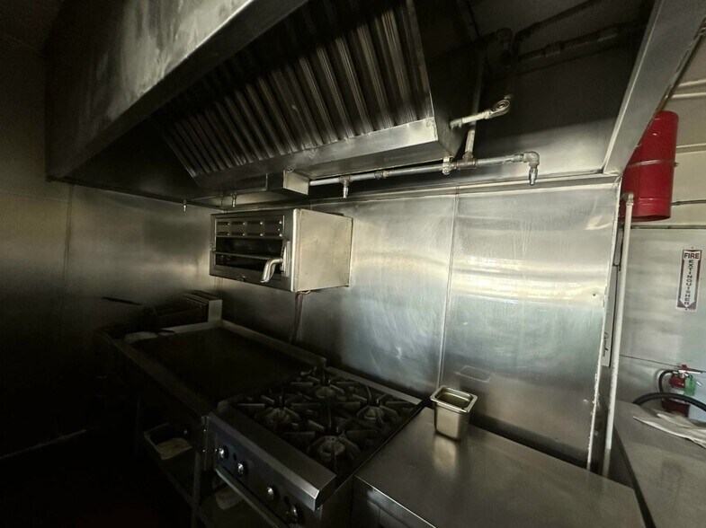 More Photos Of 11218 Garvey Ave, El Monte General Retail For Sale