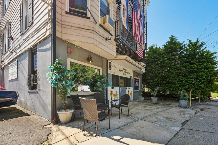 More Photos Of 2 E Passaic Ave, Nutley Restaurant For Sale