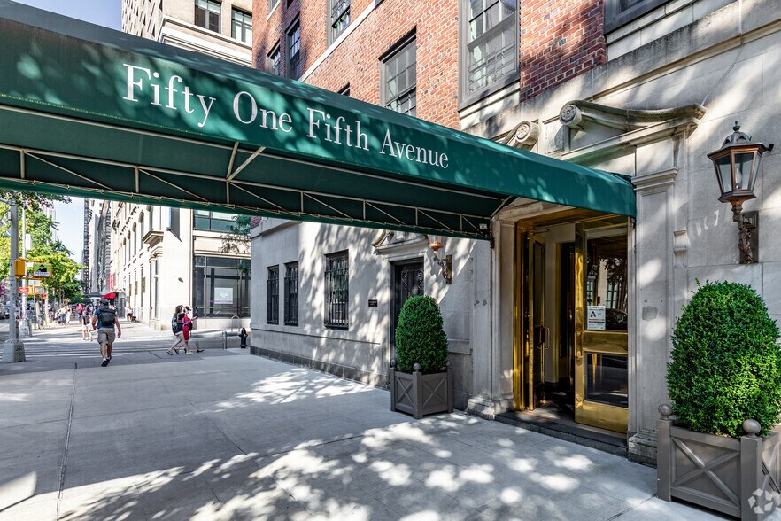 More Photos Of 51 Fifth Ave, New York Apartments For Sale