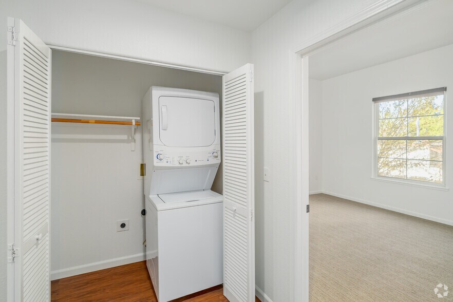 More Photos Of 1520 16th St, Sacramento Apartments For Lease