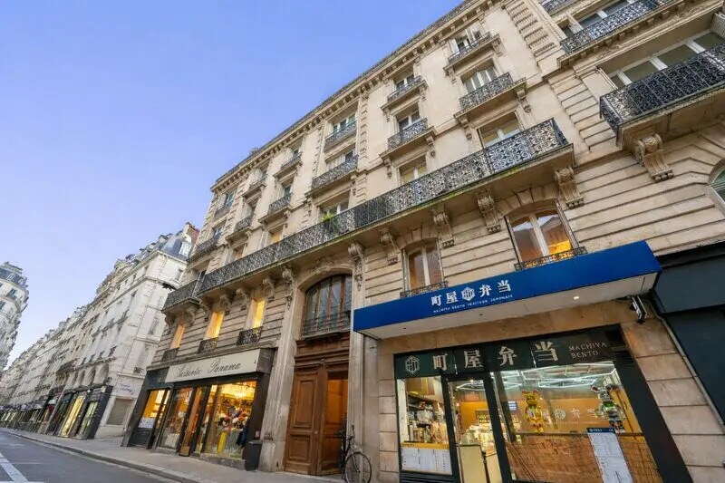 Primary Photo Of 30 Rue De Miromesnil, Paris Office For Sale