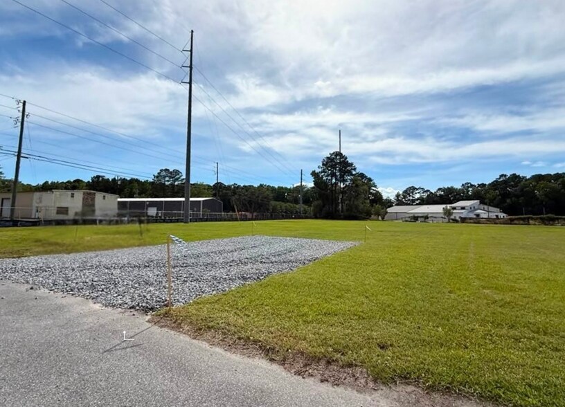 More Photos Of 1724 Grove Point Rd, Savannah Flex For Lease