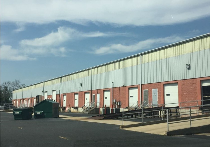 More Photos Of 2303 Garry Rd, Cinnaminson Warehouse For Lease