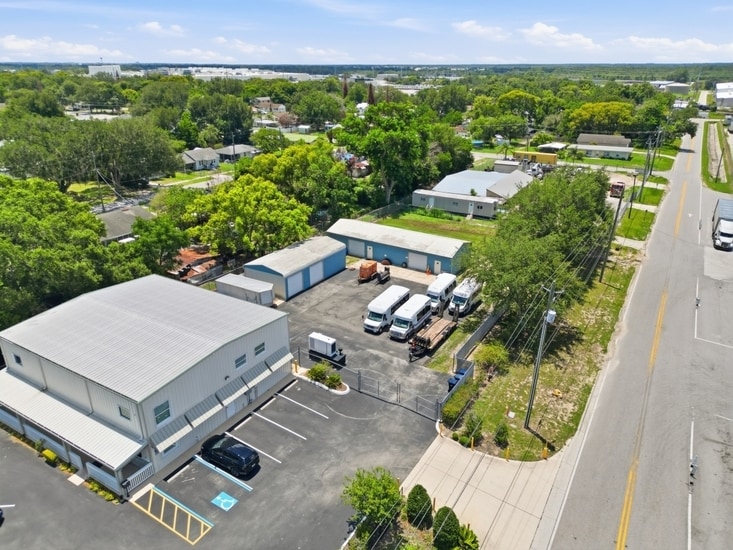 More Photos Of , Auburndale Unknown For Sale