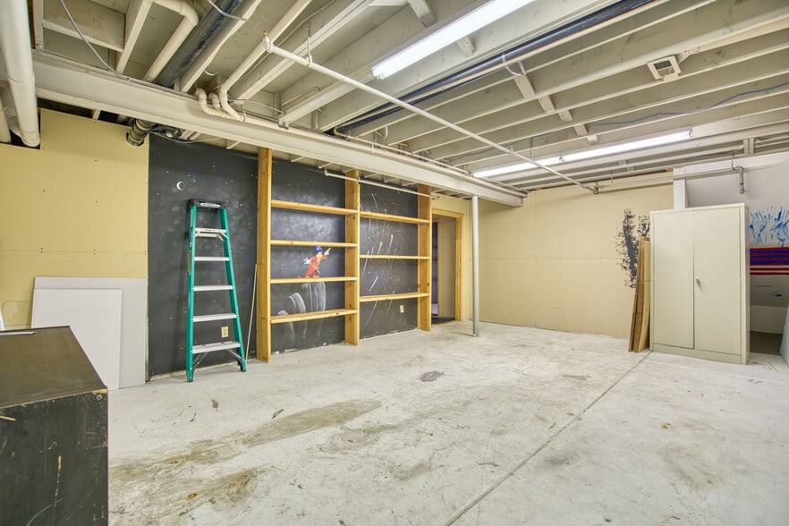More Photos Of 943 Pearl St, Boulder Storefront Retail Office For Lease