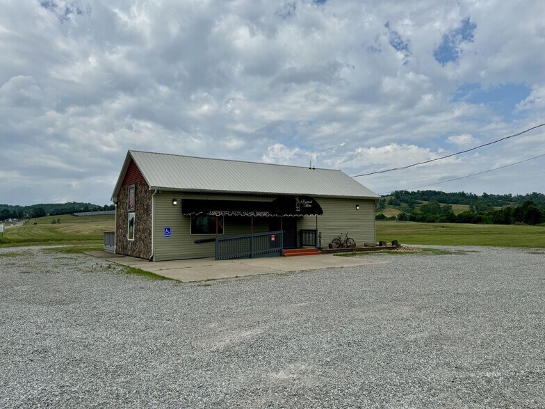 More Photos Of 3103 Centenary Rd, Gallipolis Restaurant For Sale