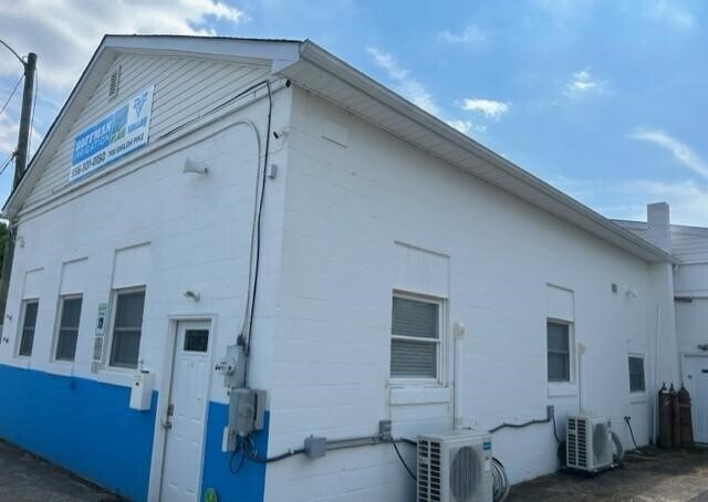 More Photos Of 700 Shiloh Pike, Bridgeton Office For Lease