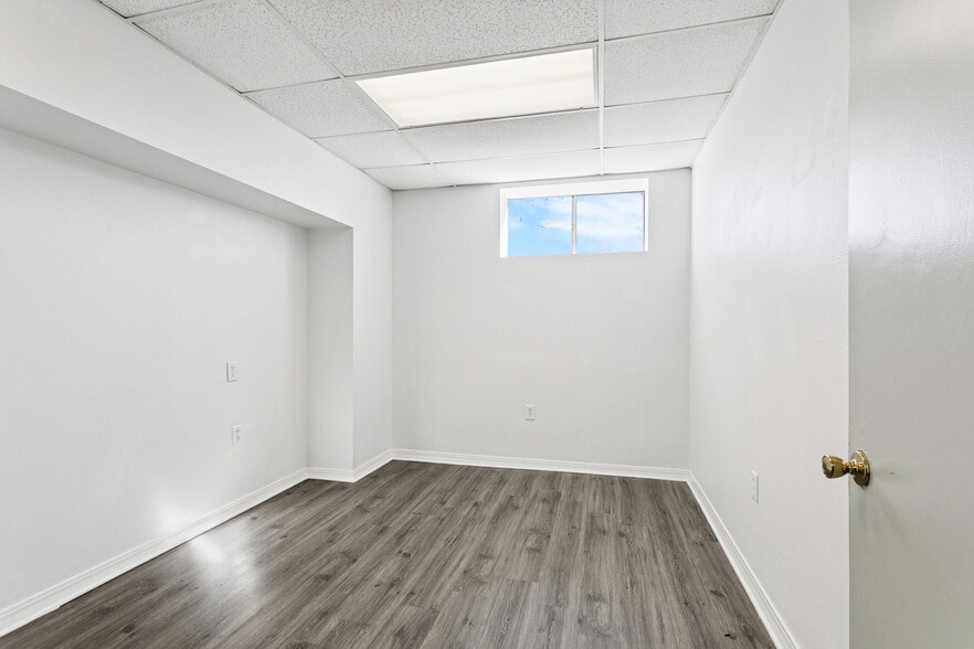 More Photos Of 671 Rosa Ave, Metairie Office For Lease