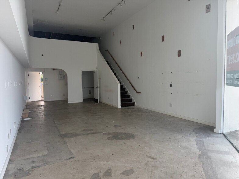More Photos Of 8180 Melrose Ave, Los Angeles Storefront Retail Office For Lease