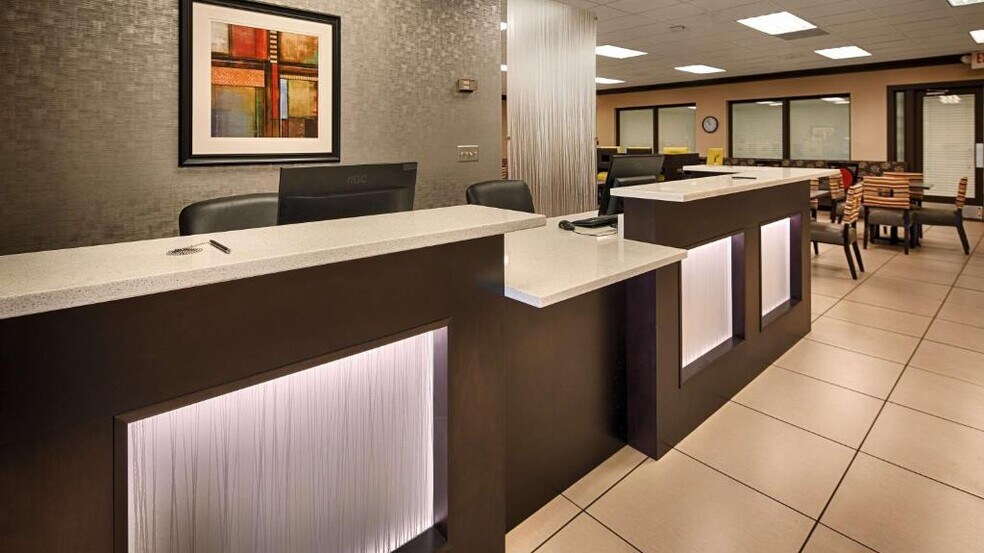 More Photos Of 5009 Pelham Rd, Greenville Hotel For Sale