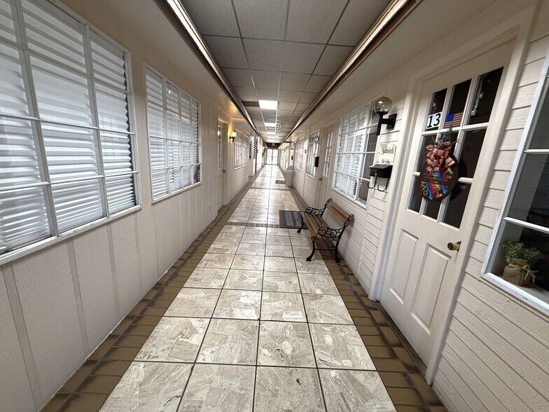 More Photos Of 1107 Main St, Woodward Storefront For Sale