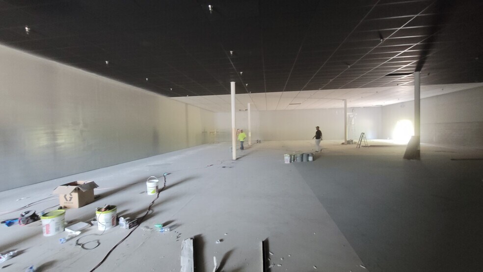 More Photos Of 2620 E Main St, Lincolnton General Retail For Lease