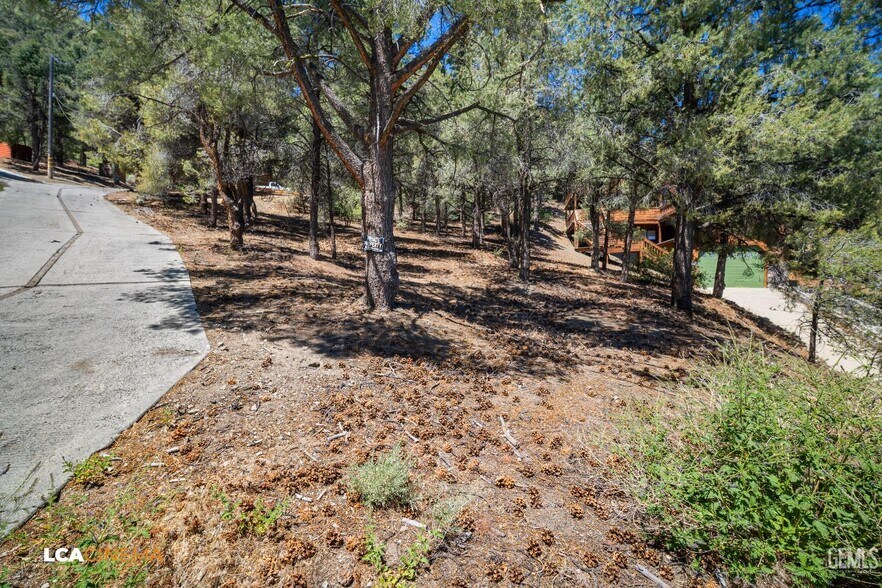 More Photos Of 2212 Tirol dr, Frazier Park Land For Sale