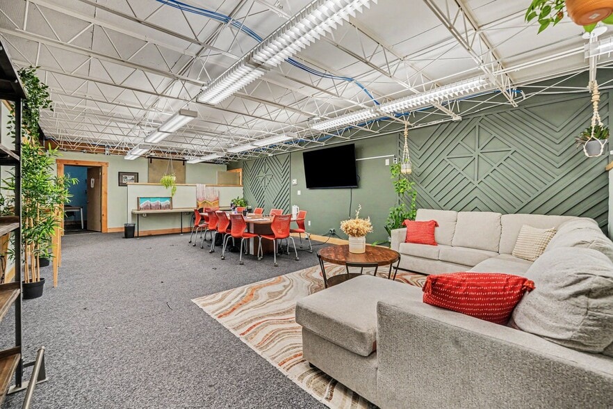 More Photos Of 1050 Yuma St, Denver Warehouse For Sale