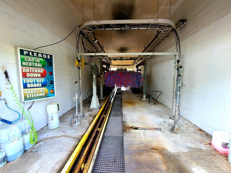 More Photos Of 75 S Tymber Creek Rd, Ormond Beach Specialty For Sale