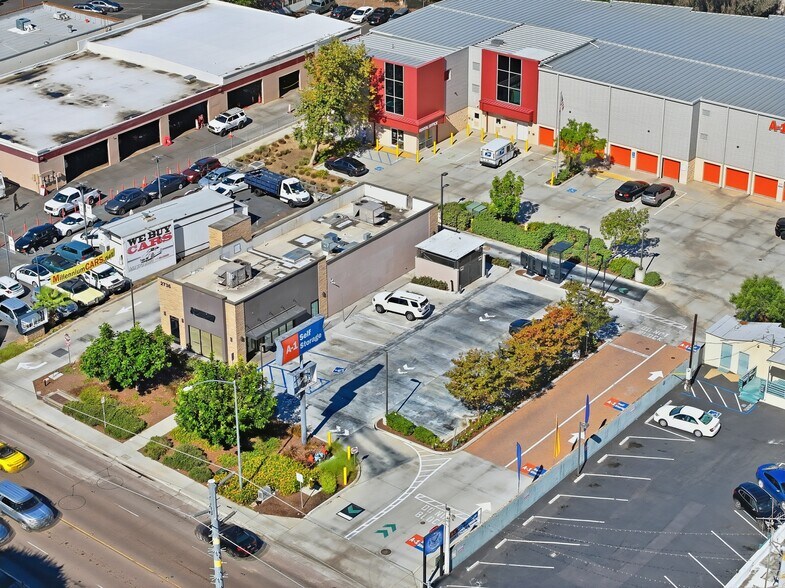 More Photos Of 2736 Garnet Ave, San Diego Fast Food For Lease