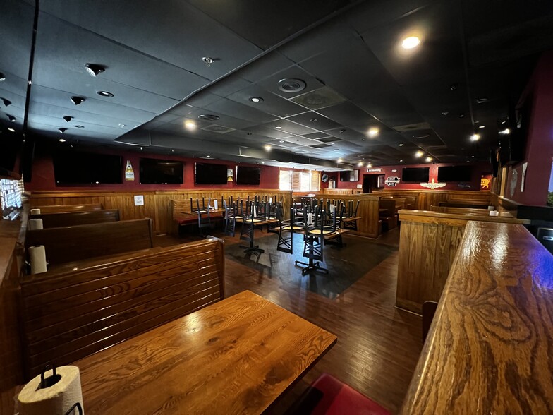 More Photos Of 2310 Sanders Rd, Conway Restaurant For Lease
