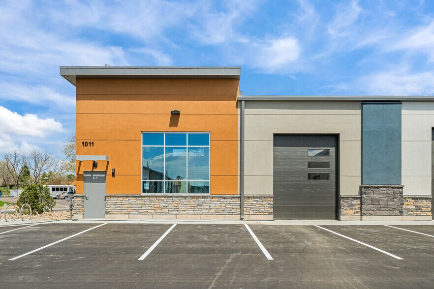 More Photos Of 1001 Depot Hill, Broomfield Showroom For Sale