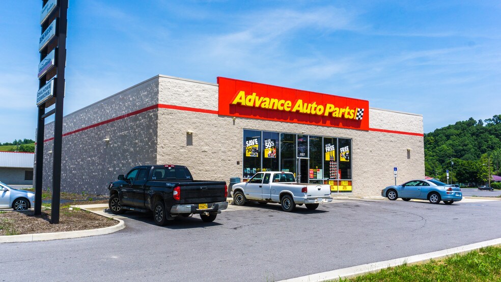 More Photos Of 1157 E Lee Hwy, Chilhowie Freestanding For Sale