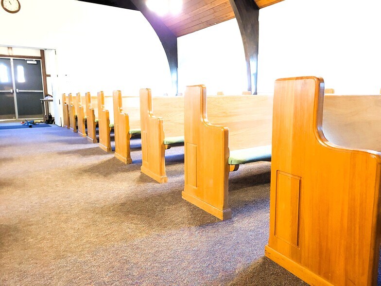 More Photos Of 96 Lewiston Ave, Willimantic Religious Facility For Sale